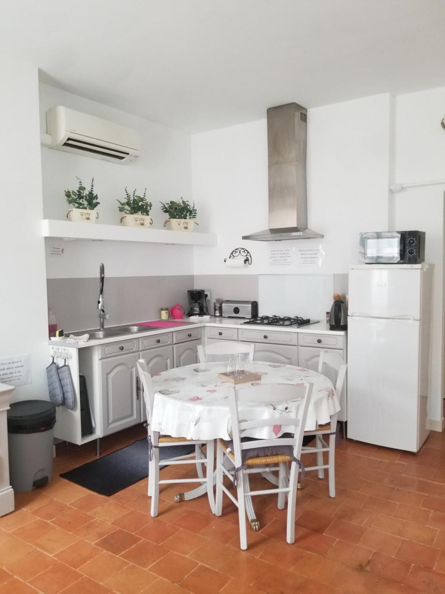 Ferienwohnung Joli T2 De 40M² A Louer A Le Muy Exterior foto