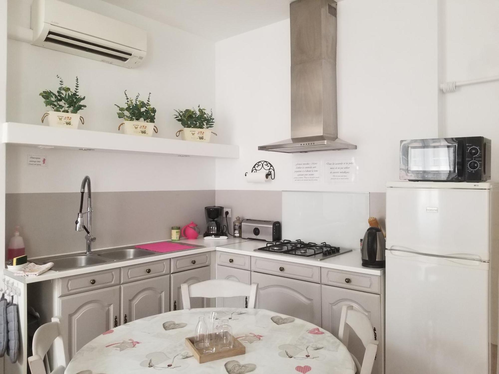 Ferienwohnung Joli T2 De 40M² A Louer A Le Muy Exterior foto